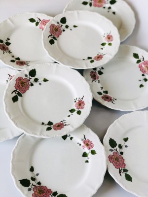 Zestaw talerzy deserowych, francuska porcelana Eole, 8 sztuk