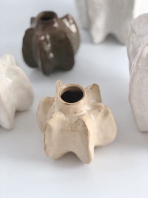 Wazon ceramiczny Coral Creamy 10 cm