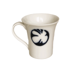 Kubek porcelanowy inspirowany baśniami Hansa Christiana Andersena - "Calineczka" projekt Lin Utzon dla Rosendahl, 2005 r.