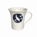 Kubek porcelanowy inspirowany baśniami Hansa Christiana Andersena - "Słowik" projekt Lin Utzon dla Rosendahl, 2005 r.