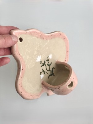Świecznik ceramiczny naścienny, różowy 19,5 cm