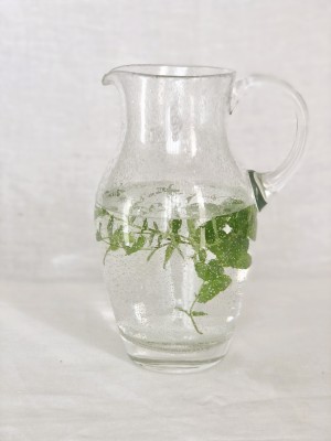 Ręcznie dmuchany duży, szklany dzbanek z bąbelkami (Bubble Glass).